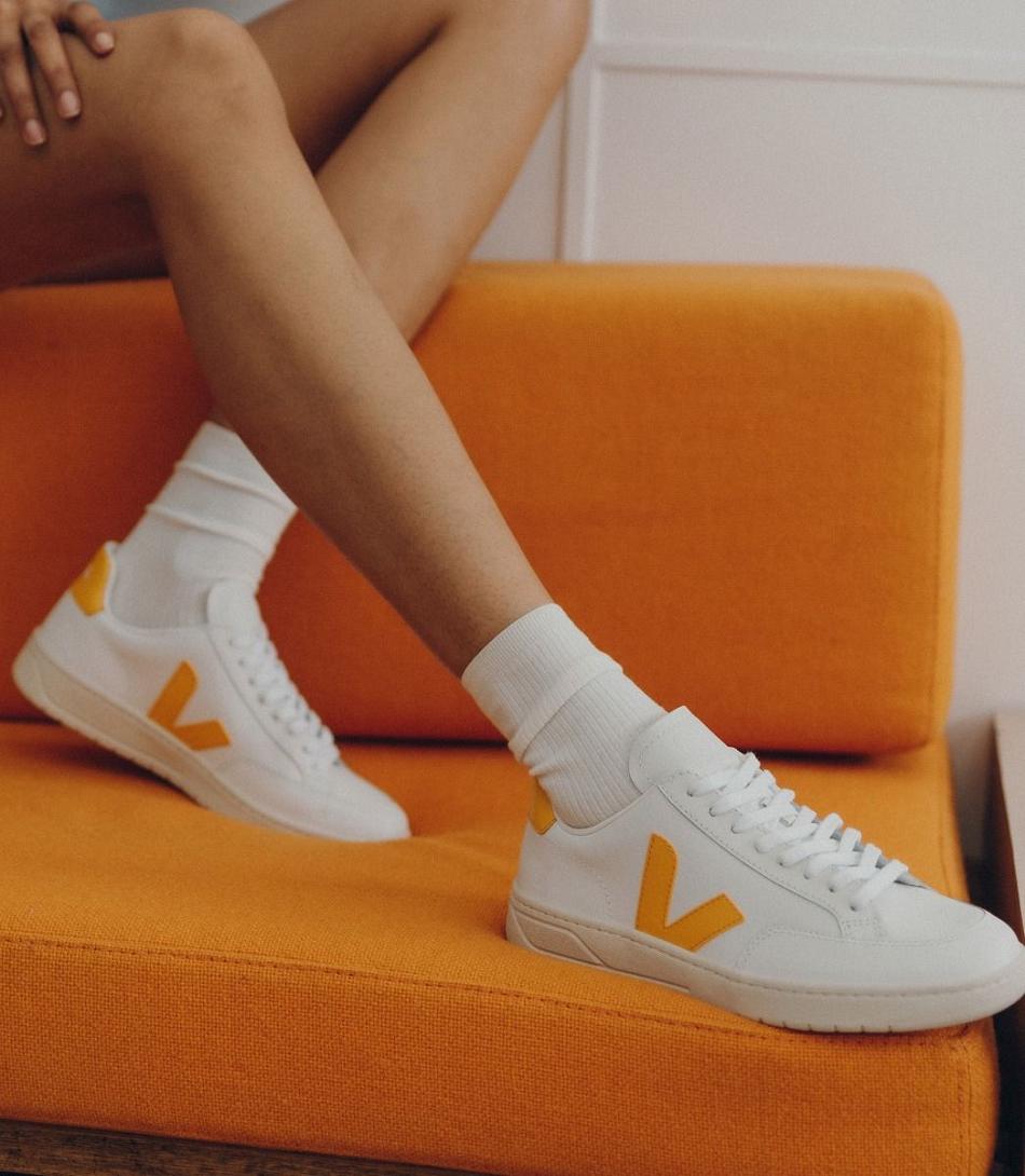 Veja Läder Ouro V-12 Dam Vita | SEEGJ41424